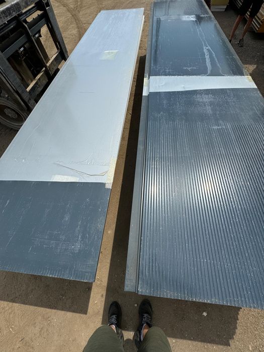 Panouri termoizolante tip sandwich 12-16cm - direct din depozit