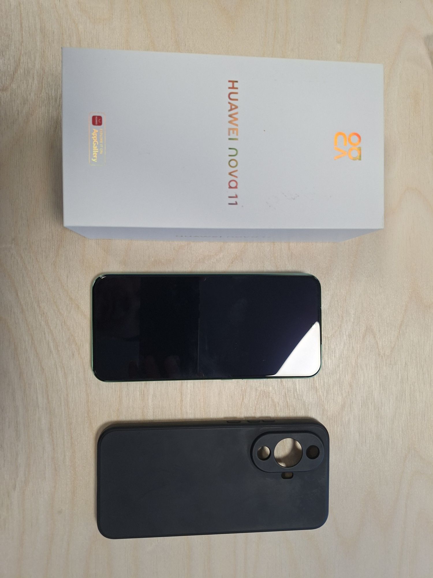 Huawei Nova 11 green