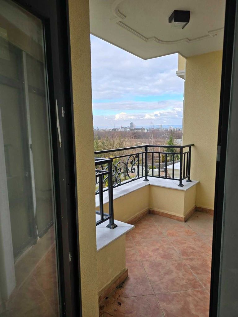Продава се Двустаен апартамент в София, Витоша - 65 кв.м за 2713 €/кв.м - Снимка #4