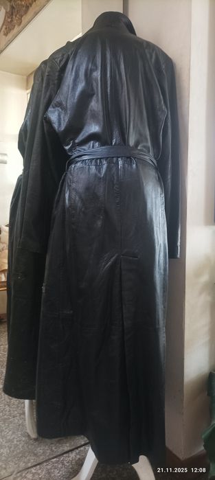 КЛАСИЧЕСКИ КОЖЕН ТРЕНЧ-КОУТ- висококачествена естествена кожа, 40 р-р
