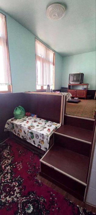 Ibn sino 2da dom sotiladi