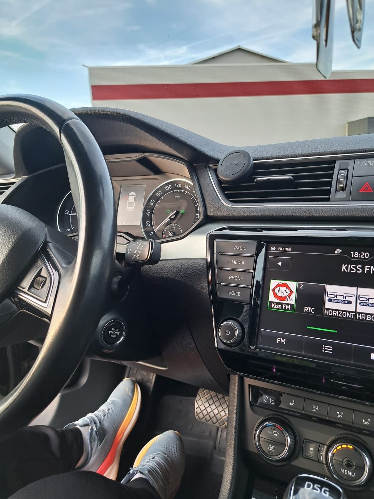 Vând Skoda Superb 3