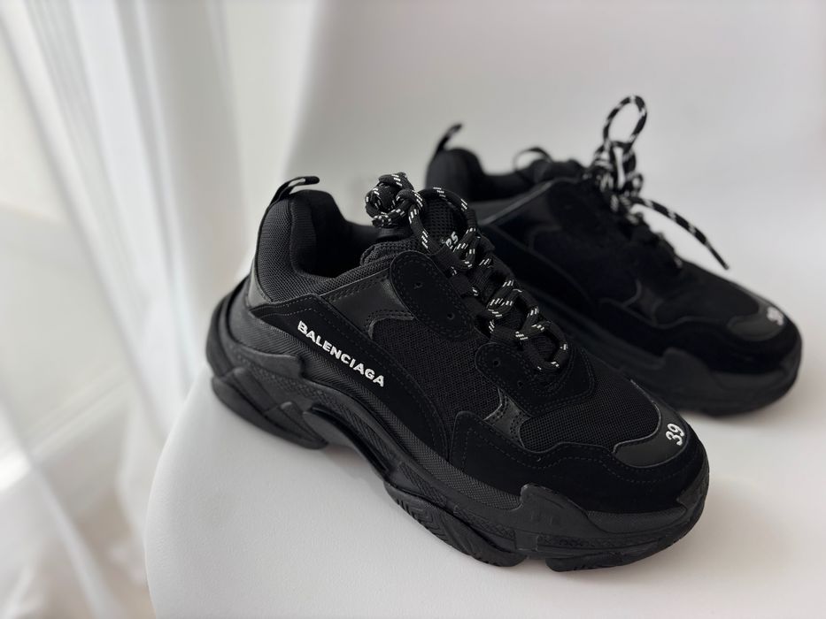 Adidasi Balenciaga nr 39