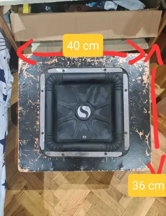 Vand tub de bass si amplificator auto Coustic 600se