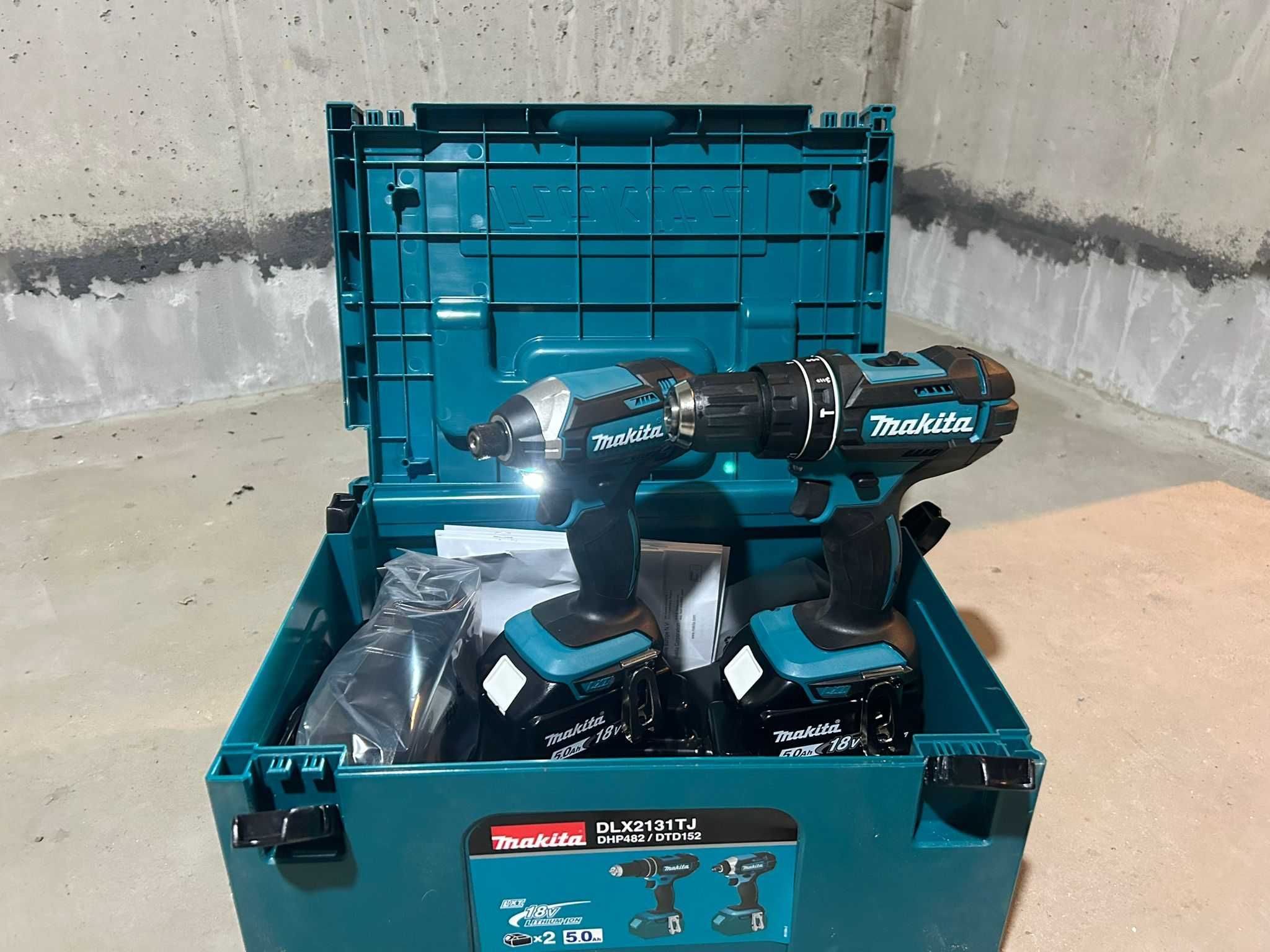 Makita DDF482 Makita DTD152 - Masina de gaurit si insurubat cu impact