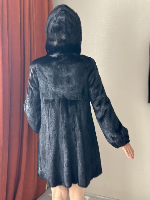 Норковая шуба короткая, 46