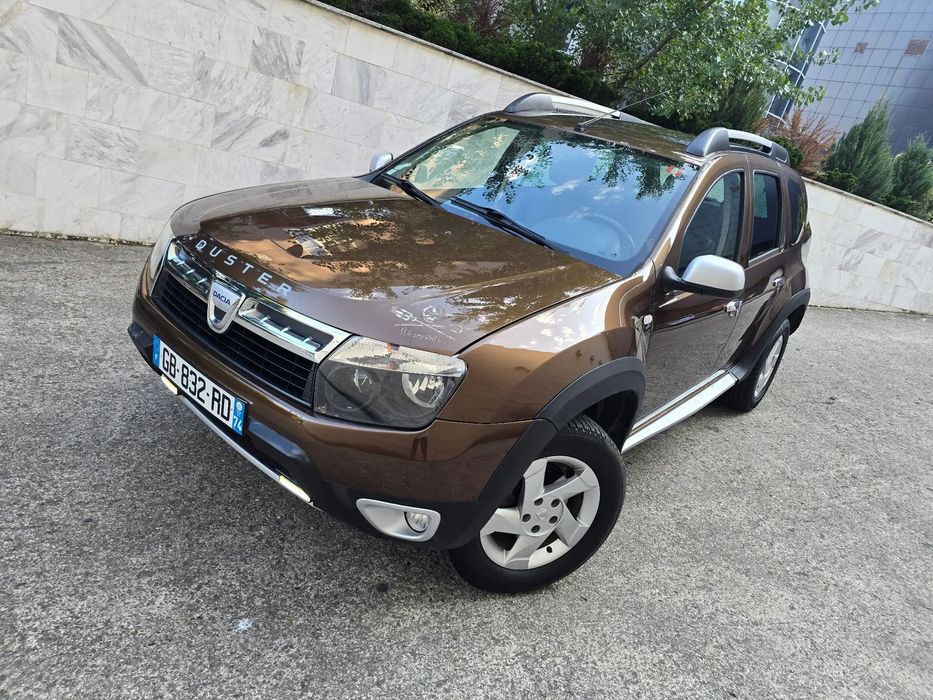 Dacia Duster 4 x 4 / 174.000 km / Prestige / Day light