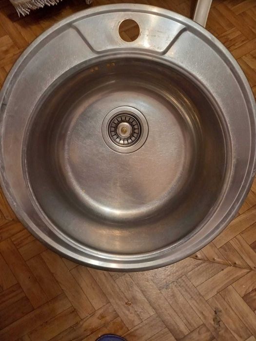 Продаю мойку для кухни