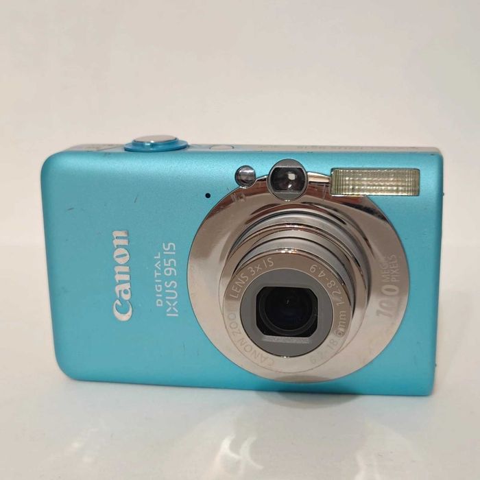 Canon IXUS 95 ултра компактен фотоапарат камера работи перфектно