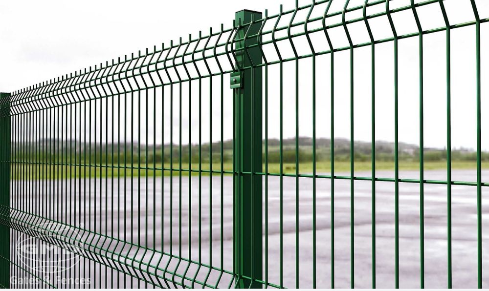 Vindem producem garduri la comanda