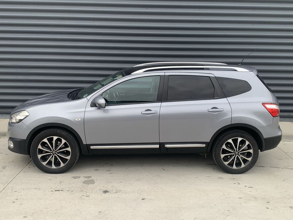 Nissan Qashqai + 2 4x4 Tekna / 2.0 dci / Automat /7 Locuri / Navi