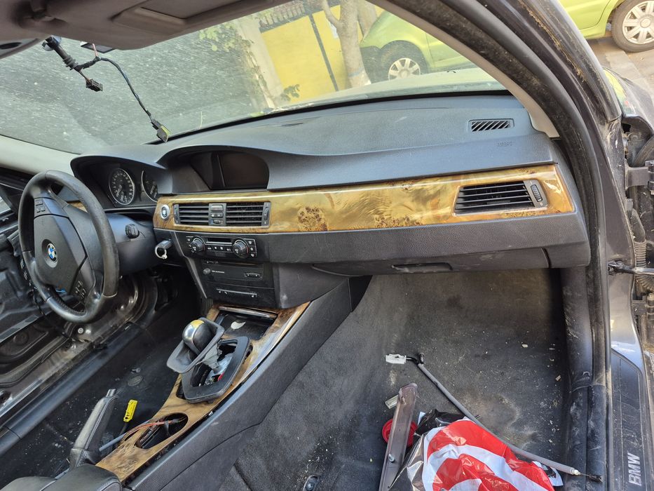 Dezmembrez 3.0 diesel automat