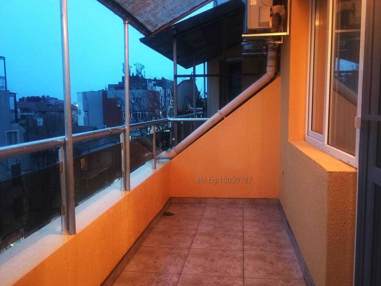 Дава се под наем Двустаен апартамент в Поморие - 82 кв.м за 305.49 € - Снимка #6