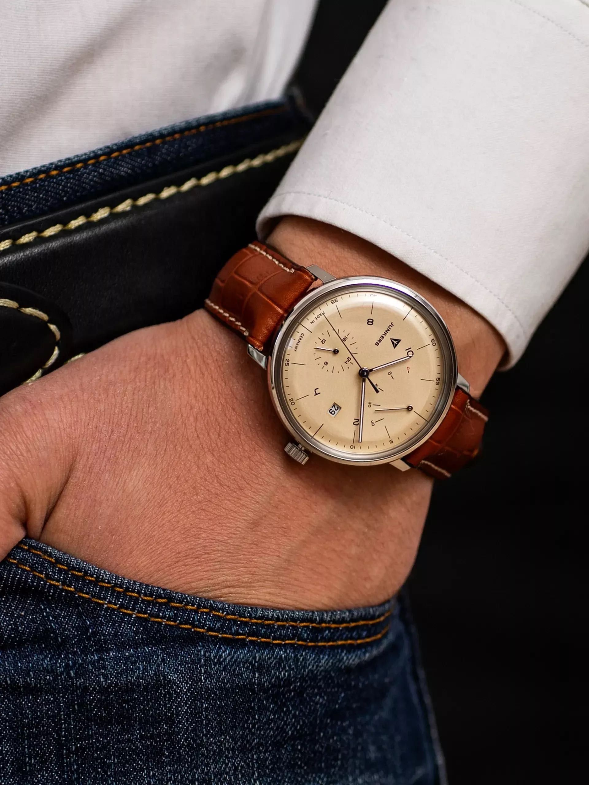 Класически автоматичен часовник JUNKERS Bauhaus Power Reserve (41 мм)