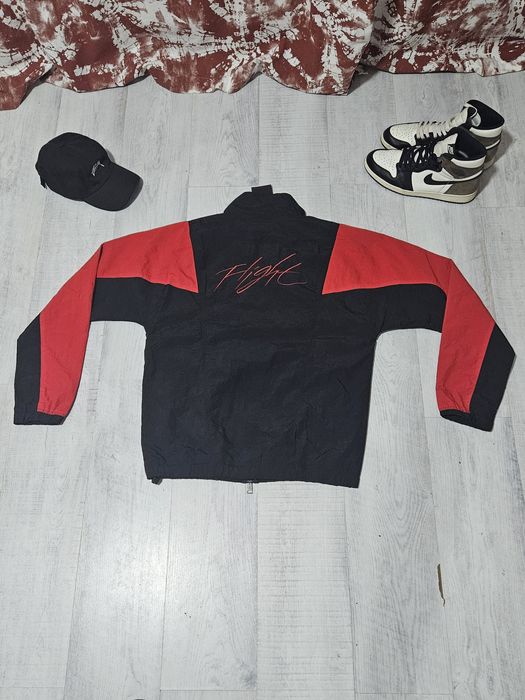 Geaca/Jacheta noua cu eticheta Jordan Flight