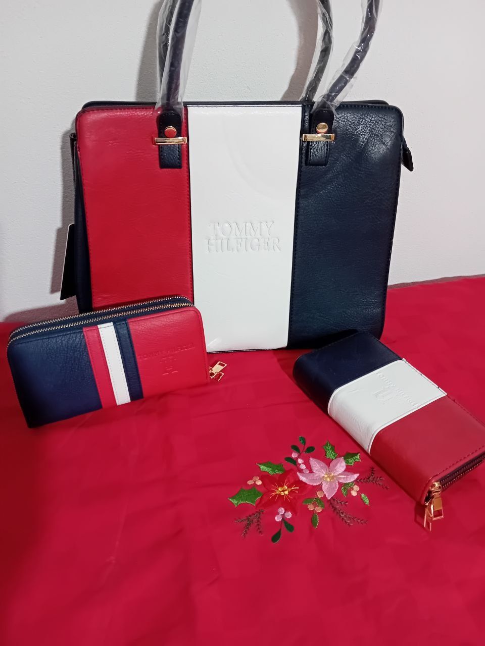 Seturi dama din geanta + portofel