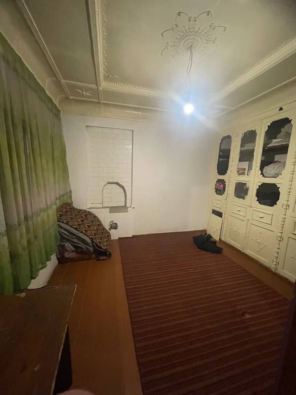 Uy sotiladi erkin postidan 2 astanovka uzoqlikda