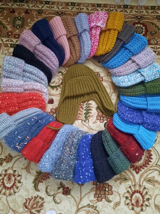 Шапки распродажа 3000 тенге