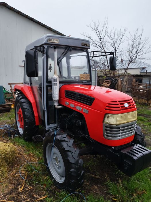 Vând tractor TOP-454