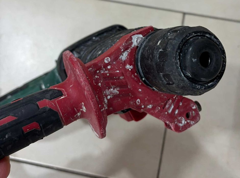 бормашина и чук Pakrside PBH 1050