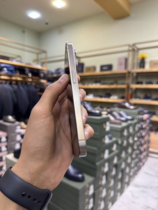 Iphone 15 pro 89% dual sim