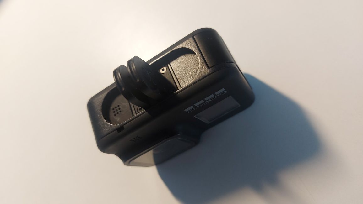 GoPro 8 Black с 2 аккумуляторами и 32 GB микро SD флешкой