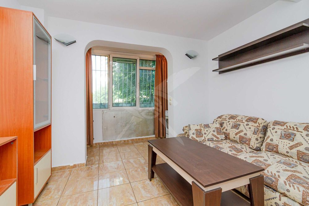 Продава се Тристаен апартамент в София, Света Троица - 88 кв.м за 2046 €/кв.м - Снимка #2