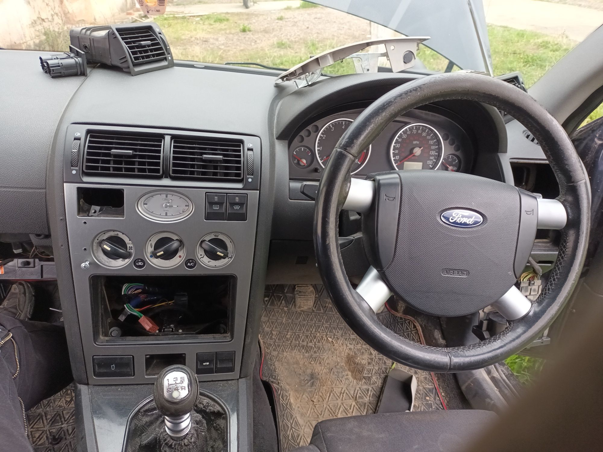 Ford mondeo mk3 2.0benzină,volan, airbag, usi geamuri haion