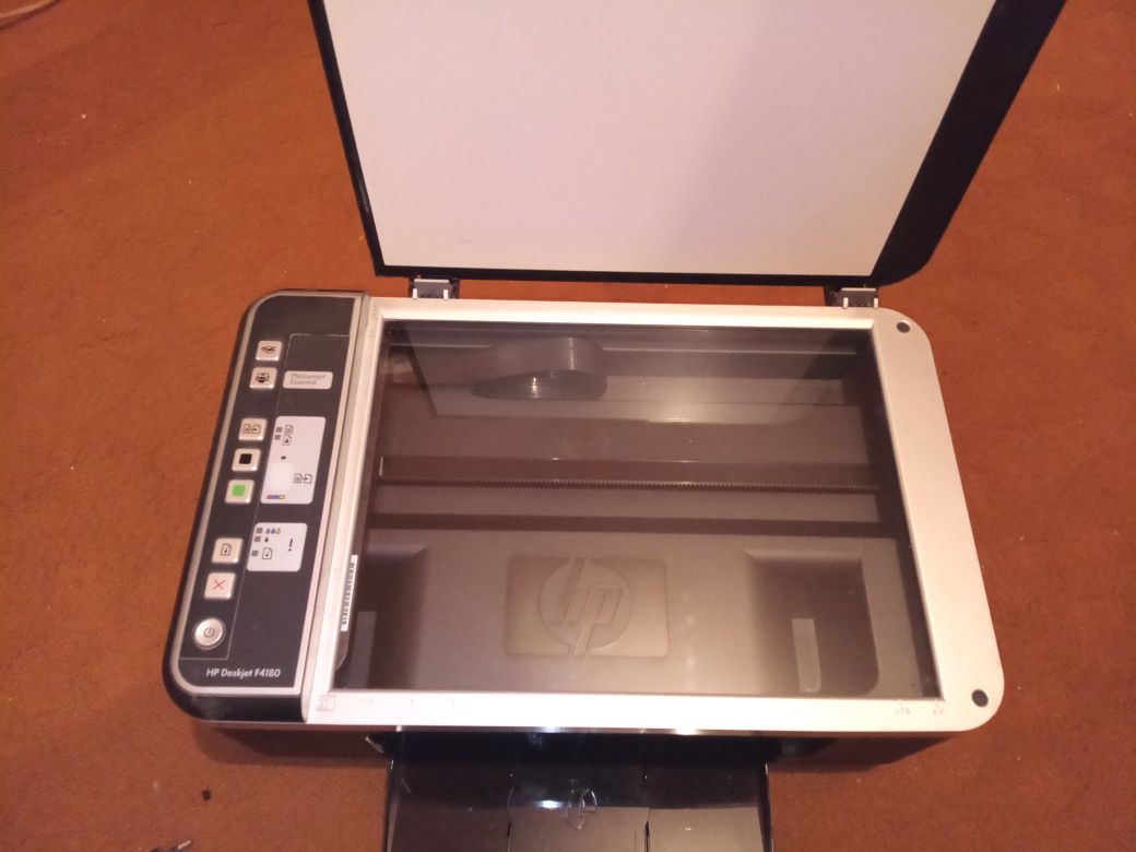 Hp Deskjet F4180 3в1 принтер