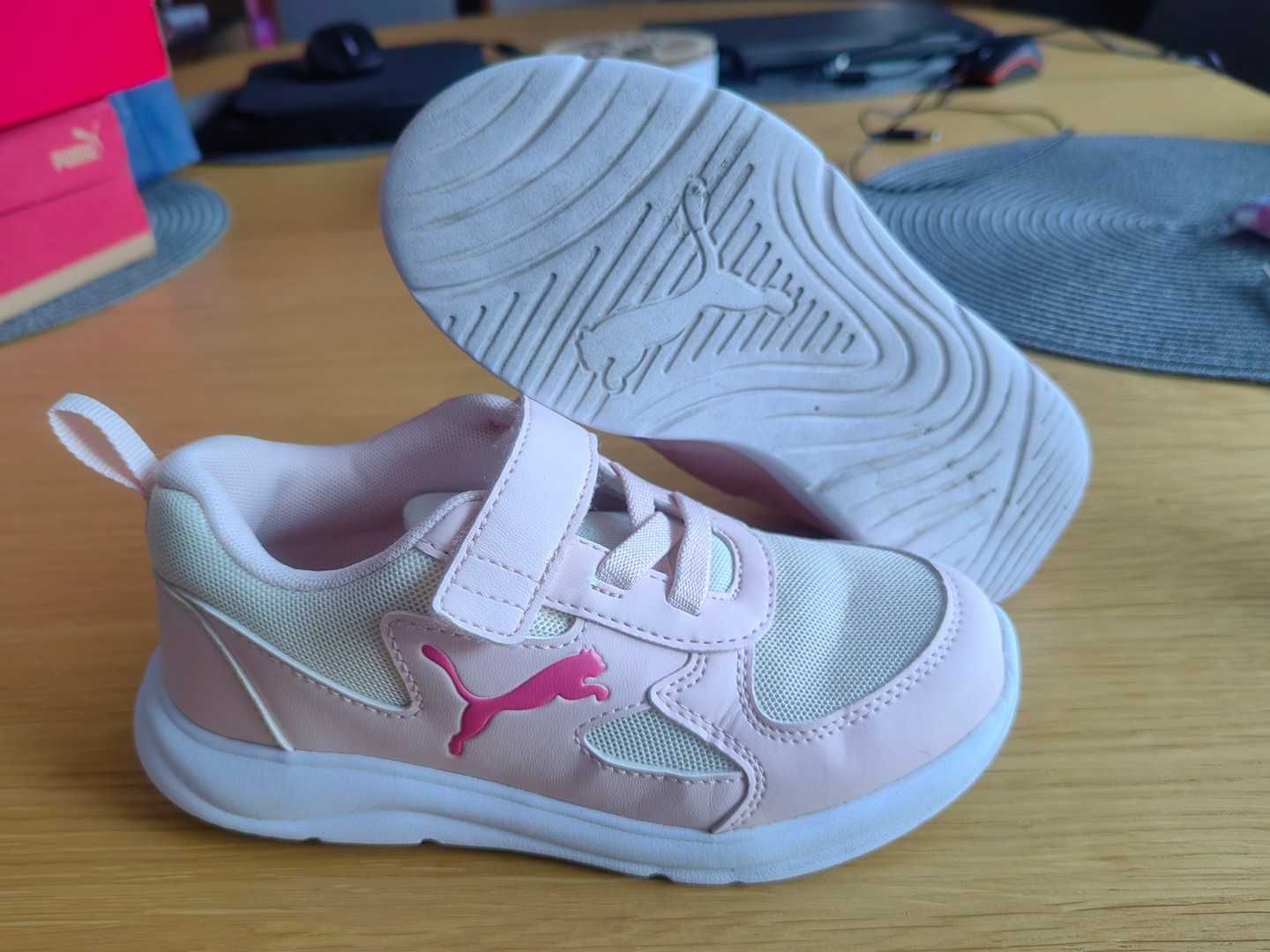 Детски летни маратонки Puma, бледо розови.