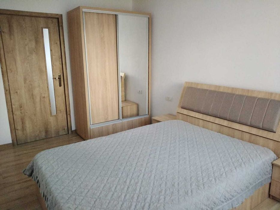 Închiriez apartament 2 camere