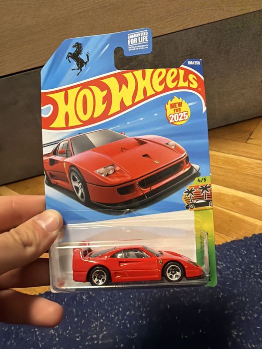 Hot Wheels Ferrari F40 Competizione