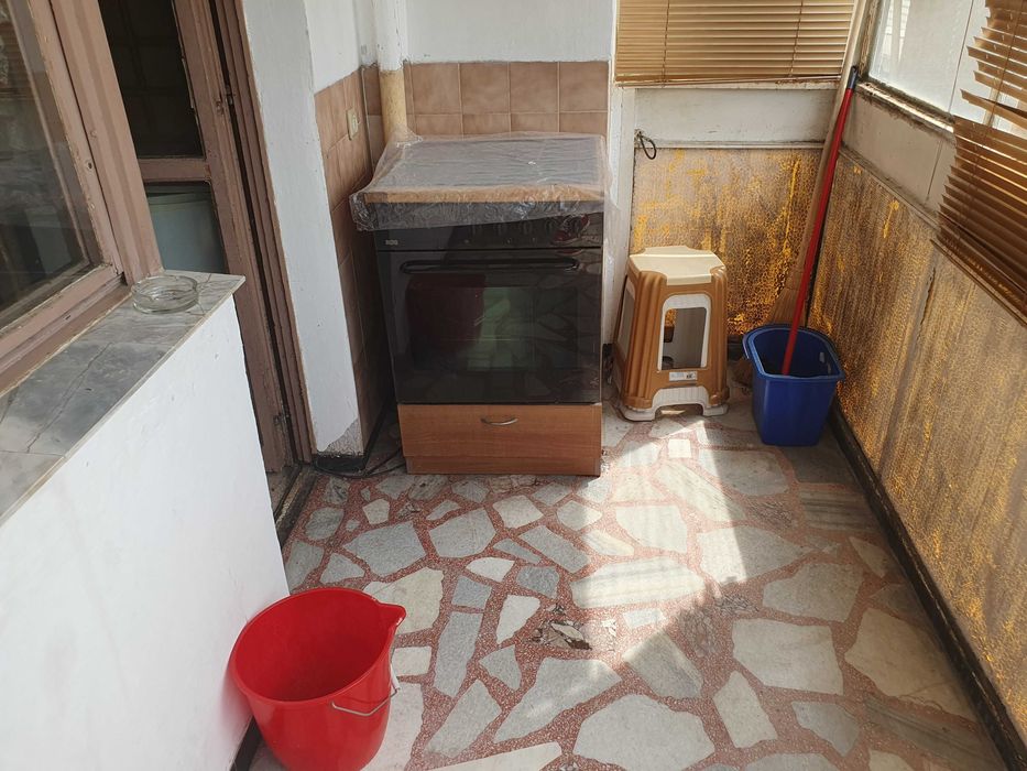 Продава се Двустаен апартамент в Казанлък - 63 кв.м за 1336 €/кв.м - Снимка #1