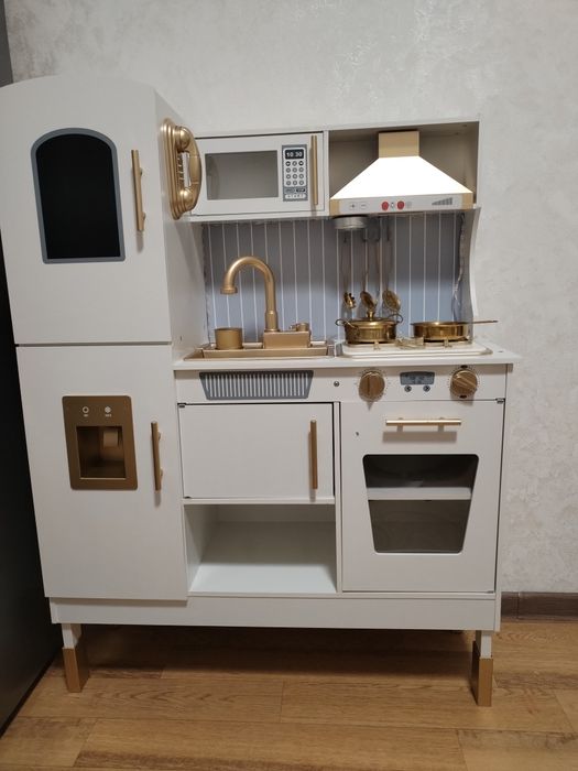 Продам детскую игровую кухню
Состояние отличное, аккуратно использовал