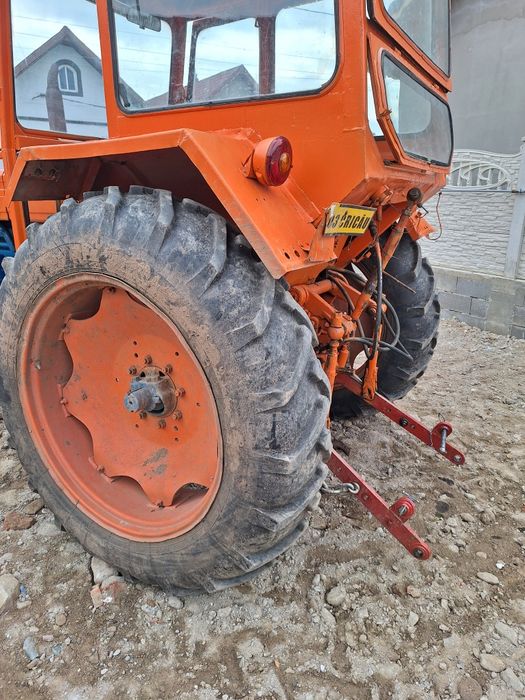Tractor u650 din 90