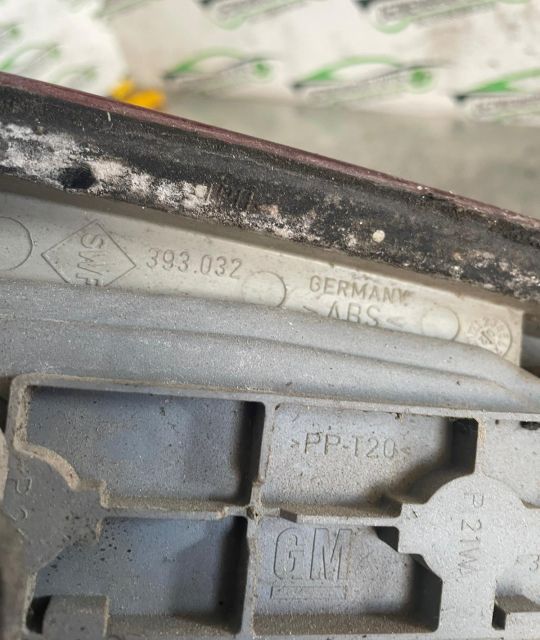 Lampa / Tripla stop dreapta pe aripa Opel Astra G