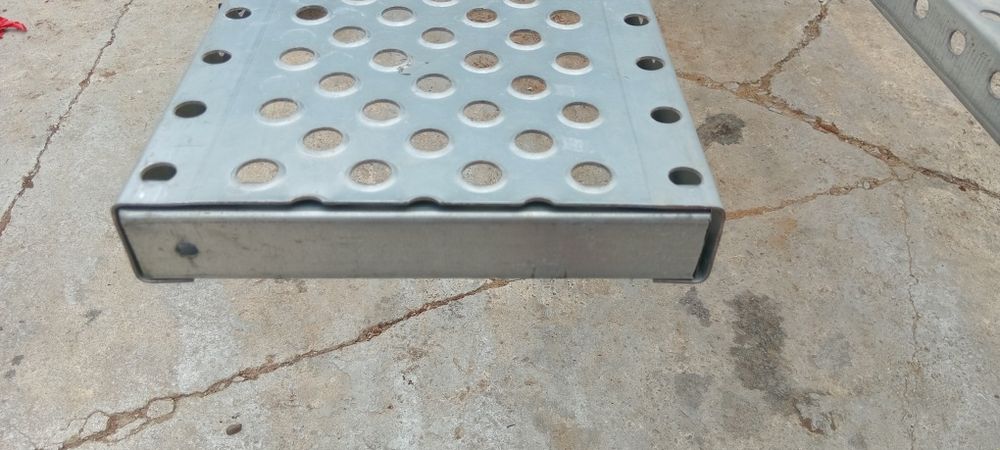 Vand treapta zincate