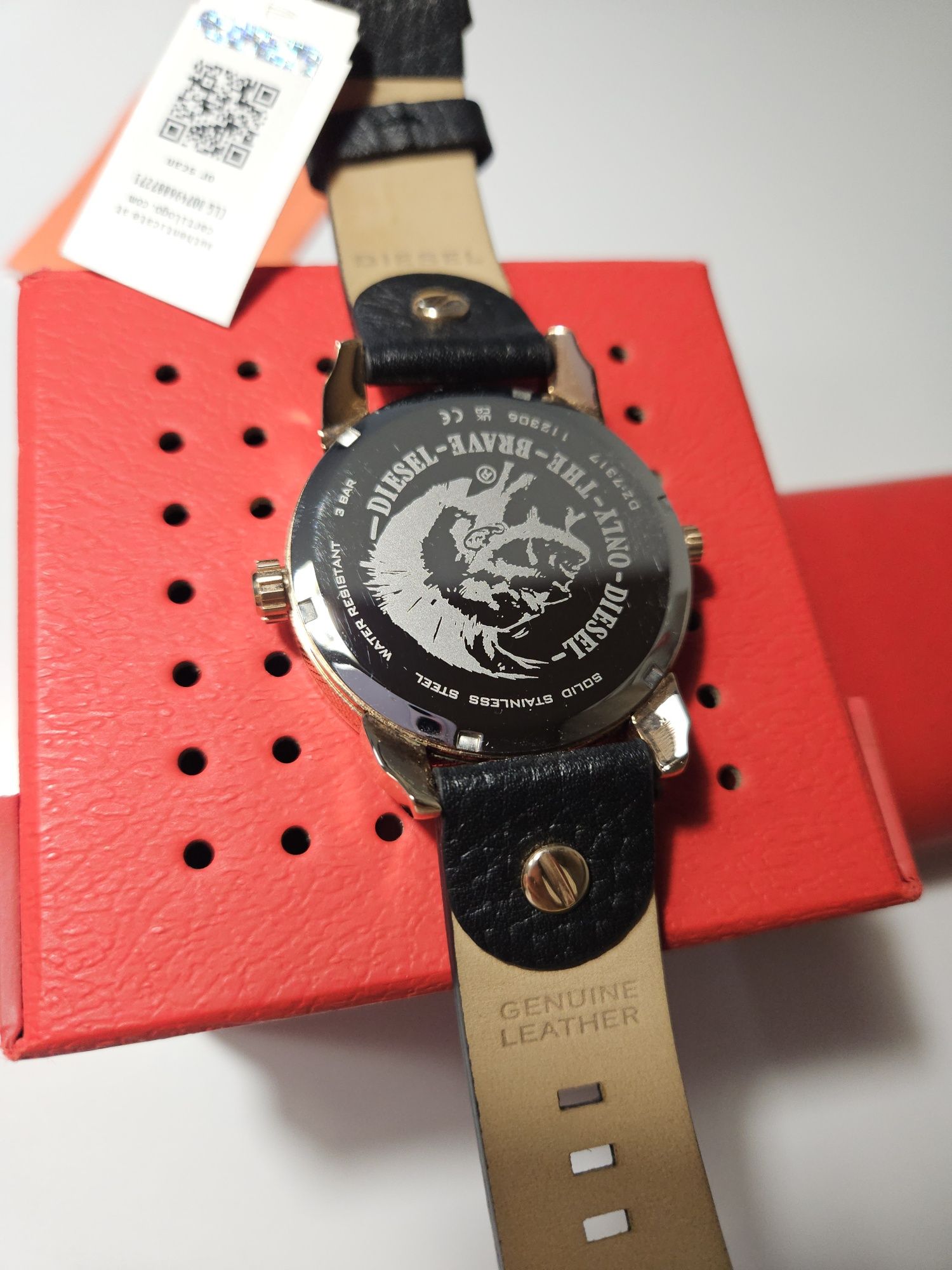Часовник Diesel Mini Daddy DZ7317