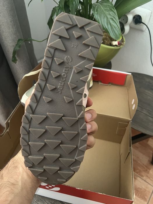 Saucony sneakers femei