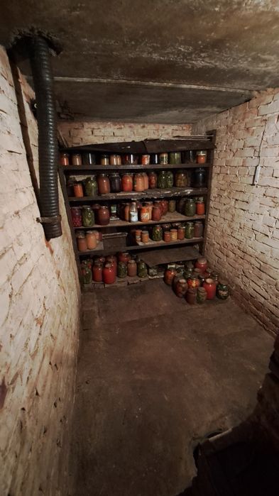 Продается гараж .