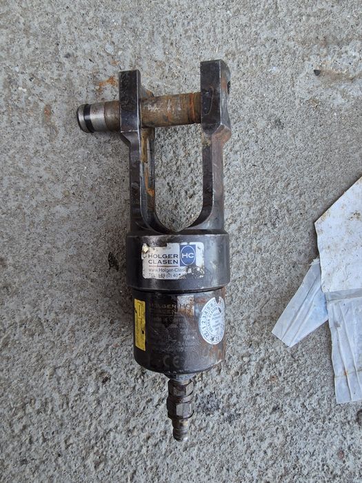 Cap hidraulic de sertizat