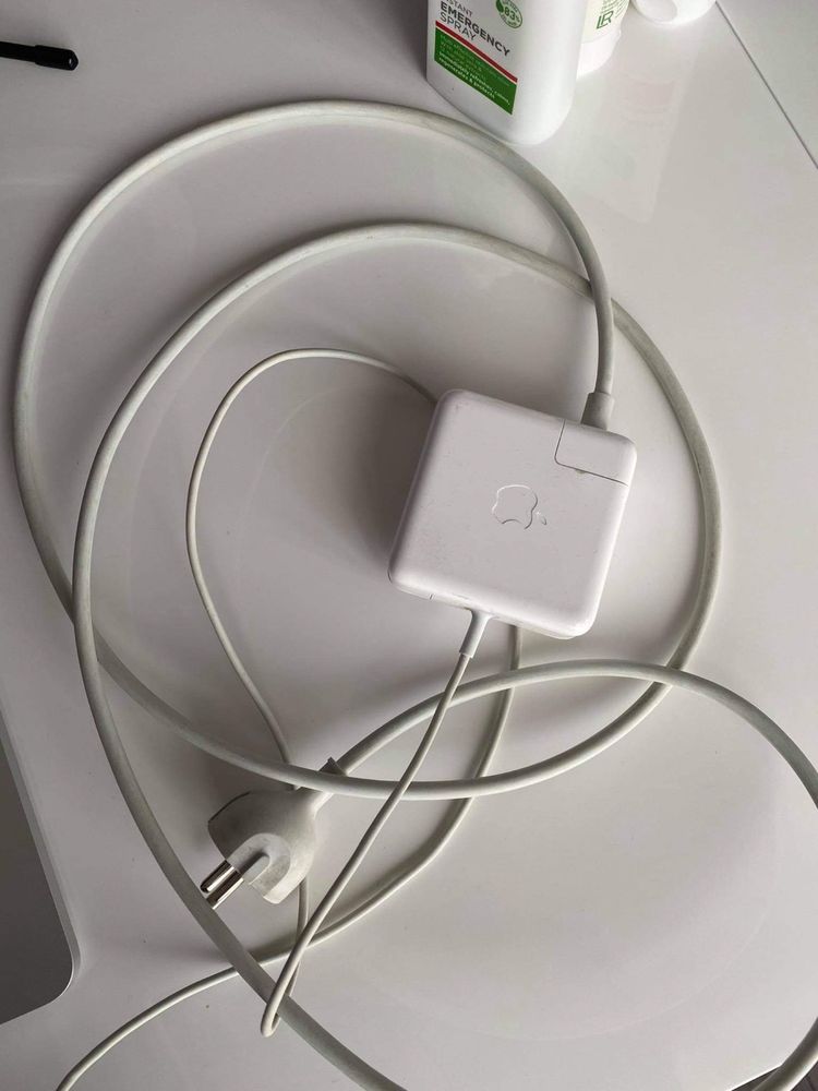 MacBook цена 650лв