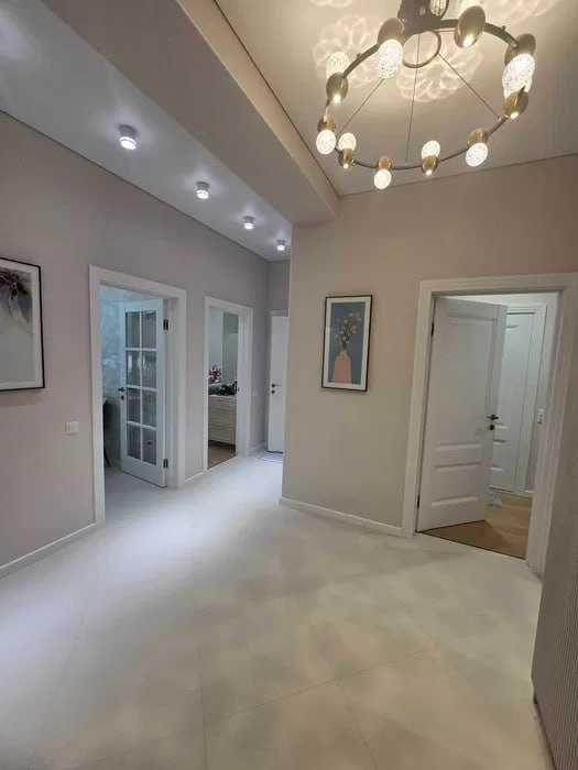 Gabus Novostroyrka 4 xona kachestvenniy remont mebel texnika/