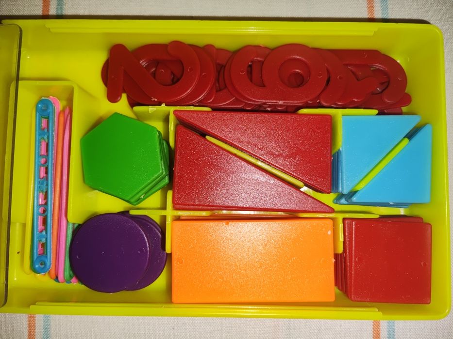 Математический пенал в отличном состоянии