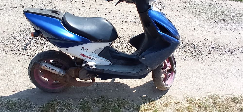 Vând scuter 125cc