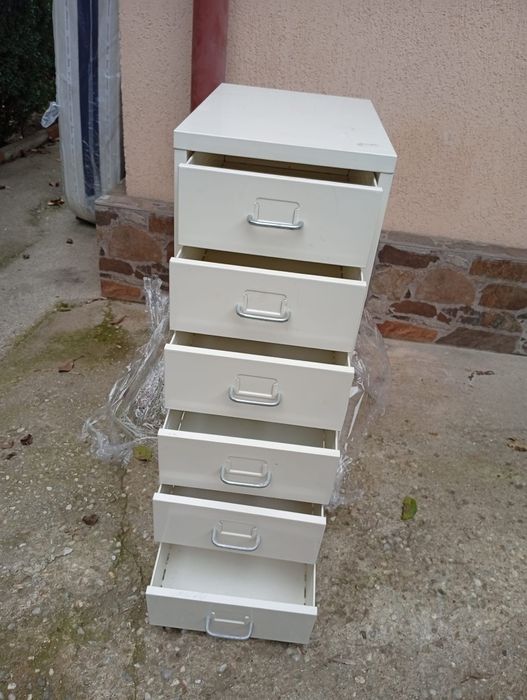 Dulap cu 6 sertare . Fiset tabla depozitare diverse