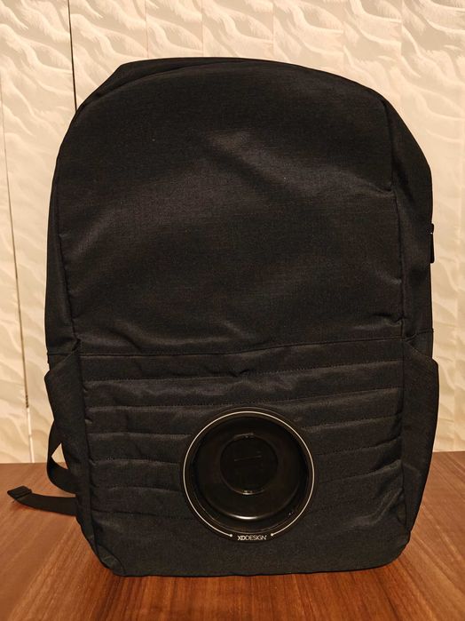 Rucsac Ghiozdan laptop cu boxa portabila bluetooth XD Design Party NOU