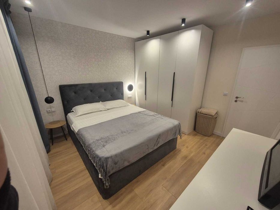 Продава се Четиристаен апартамент в Плевен, Дружба 3 - 84 кв.м за 1354 €/кв.м - Снимка #2