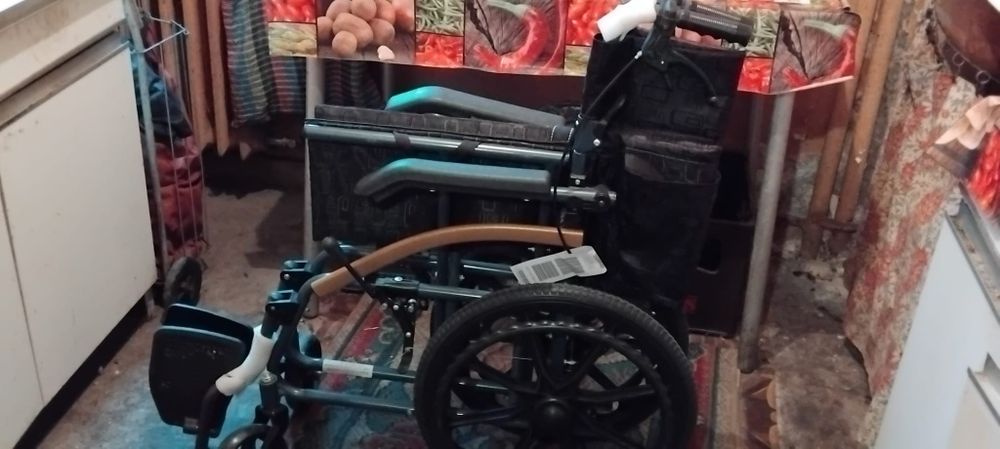 Carucior persoane cu probleme ,stare f buna