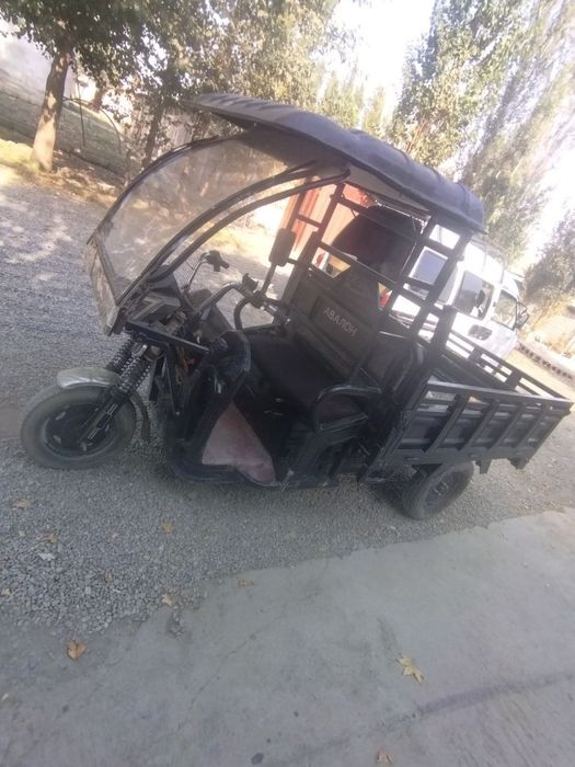 Muravey sotiladi 1 tonnali nomer texpasporti bor